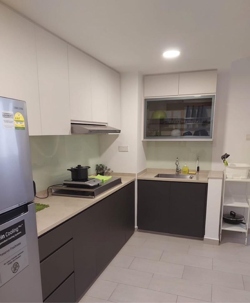 Compass Heights Condominium Room Rental, $750, 1 Bed 1 Bath 80 sqft $9.38 psf