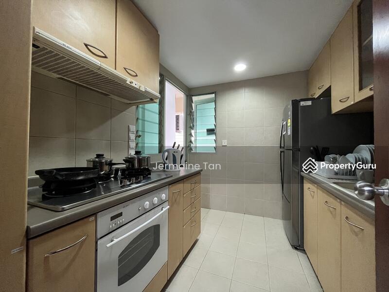 Prop-GPT: Condominium: D16  The Clearwater