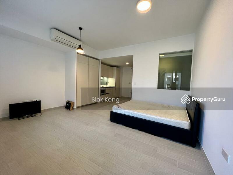 Prop-GPT: Condominium: D01 Cecil V on Shenton