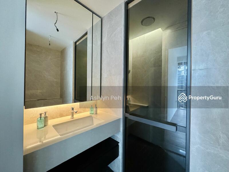 Condominium for Rent: D15, 439961