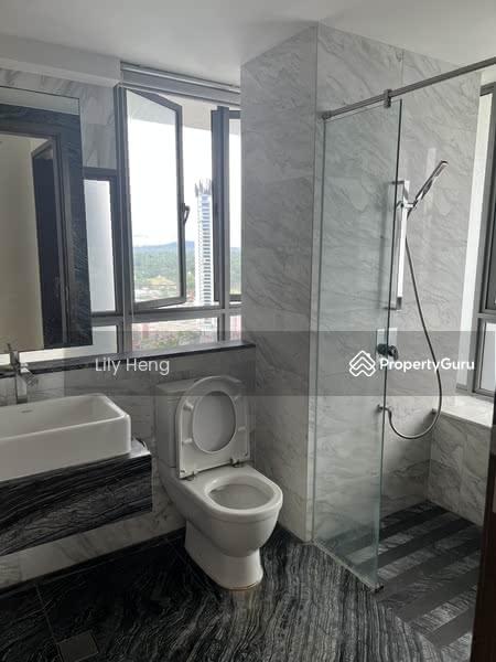 Condominium for Rent: D11, 329561