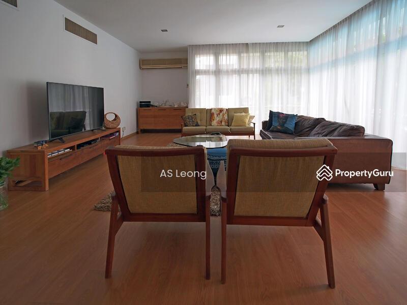 Bungalow for Rent: D19, 359749
