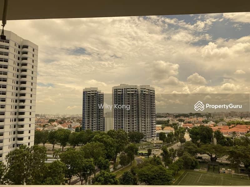 Prop-GPT: Apartment: D15 Marine Parade Seaside Residences