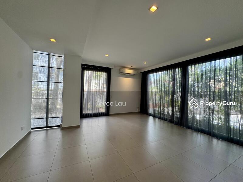 Raffles Park GCBA 2 Storey Contemporary Hilltop Bungalow, Poolview! Immediate