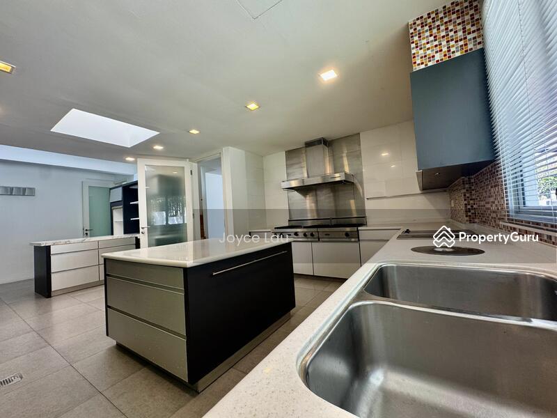 Raffles Park GCBA 2 Storey Contemporary Hilltop Bungalow, Poolview! Immediate