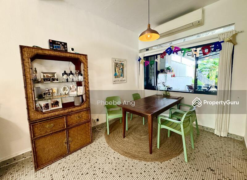 Bukit Timah Namly Estate beautiful 2 Storey Retro Black White Garden and Patio