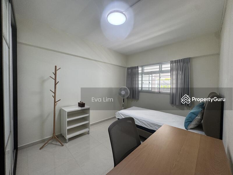 265 Tampines Street 21