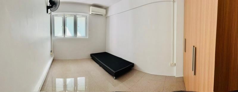 Prop-GPT: HDB Apartment: D05  332 Clementi Avenue 2