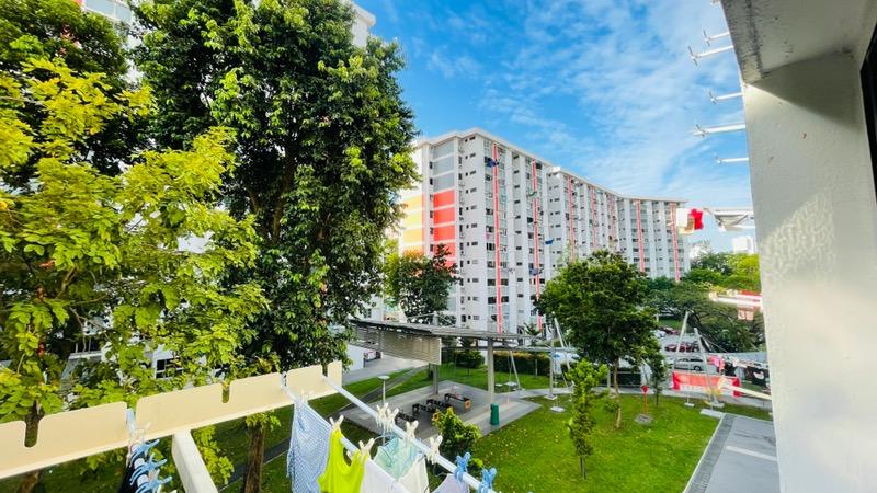 332 Clementi Avenue 2 HDB Apartment Room Rental, $1,200, 1 Bed 1 Bath 10 sqft $120.00 psf