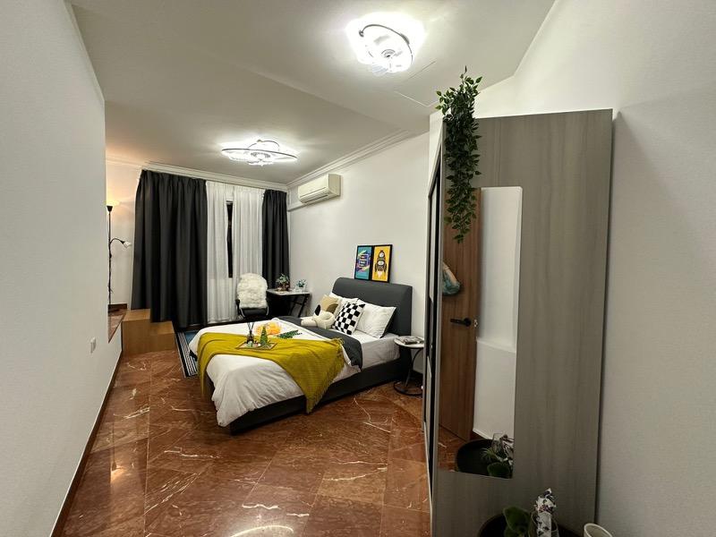 Kew Residencia Town House Room Rental, $2,568, 1 Bed 1 Bath 620 sqft $4.28 psf