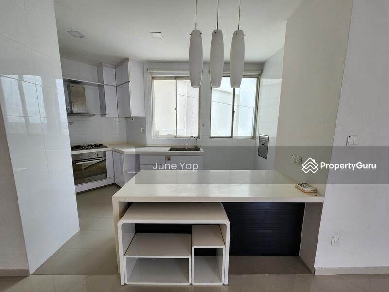 Prop-GPT: Apartment: D12 Toa Payoh Oleander Towers