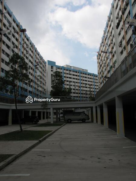 4 Queen's Road