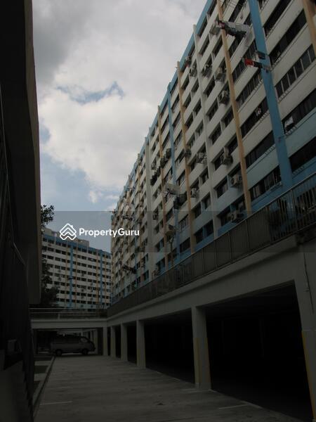 4 Queen's Road