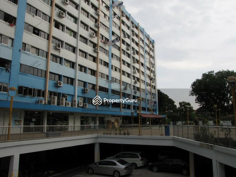 4 Queen's Road