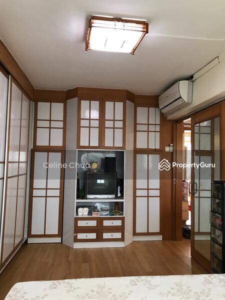 4 Queen's Road