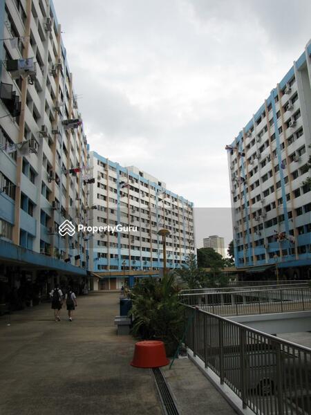 4 Queen's Road