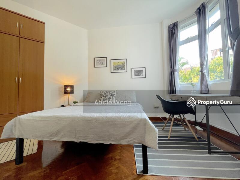 Prop-GPT: Condominium: D04  Condo Master Bedroom | Near Science Park, Mapletree Biz City, One North, NUS | MRT 5 Mins Walk