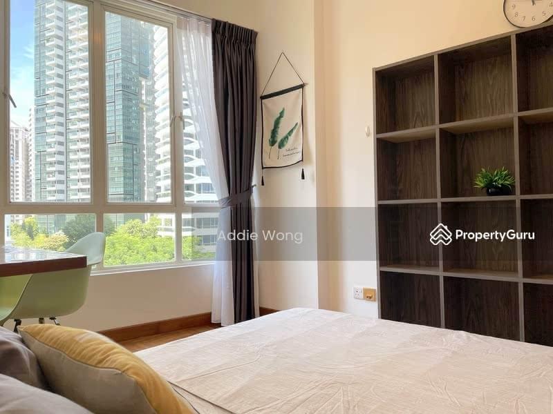 Prop-GPT: Condominium: D06  Spacious Room @ River Valley | Somerset MRT 5 Mins Walk | Near Many Amenities