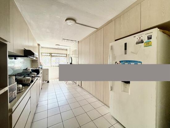 HDB Apartment for Rent: Yishun, D27, 760293