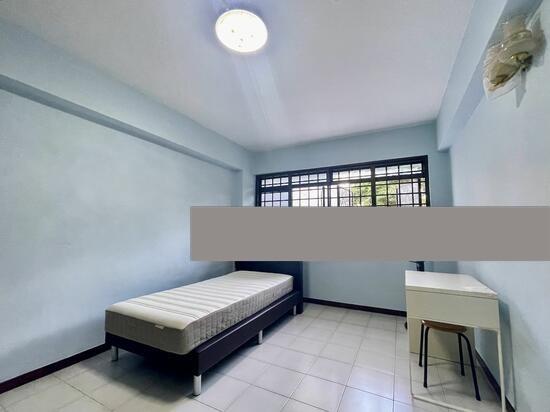 Prop-GPT: HDB Apartment: D20 Ang Mo Kio 171 Ang Mo Kio Avenue 4
