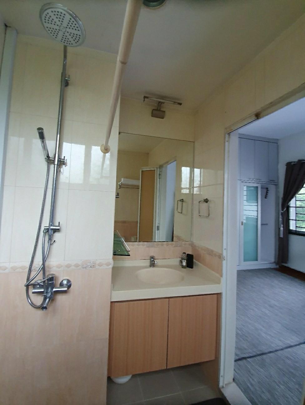 Condominium for Rent: D09, 238619