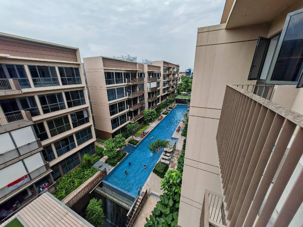Prop-GPT: Condominium: D27 Yishun The Watergardens at Canberra