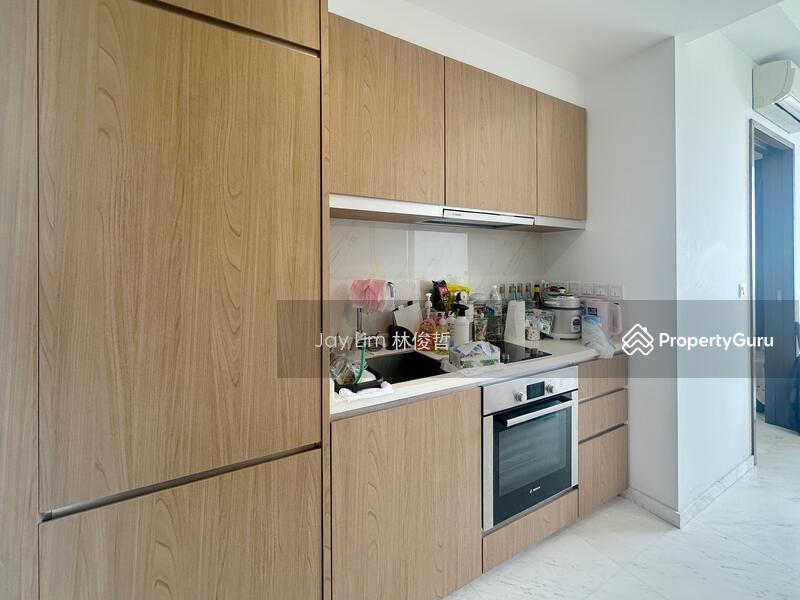 Condominium for Rent: D02, 088642