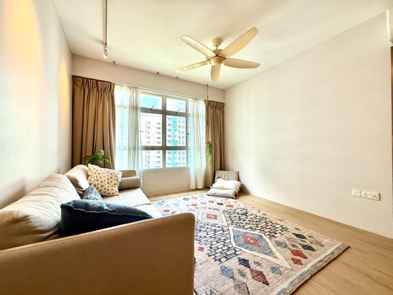 317C Yishun Greenwalk HDB Apartment For Rent, $3,800, 3 Bed 2 Bath 990 sqft $3.84 psf