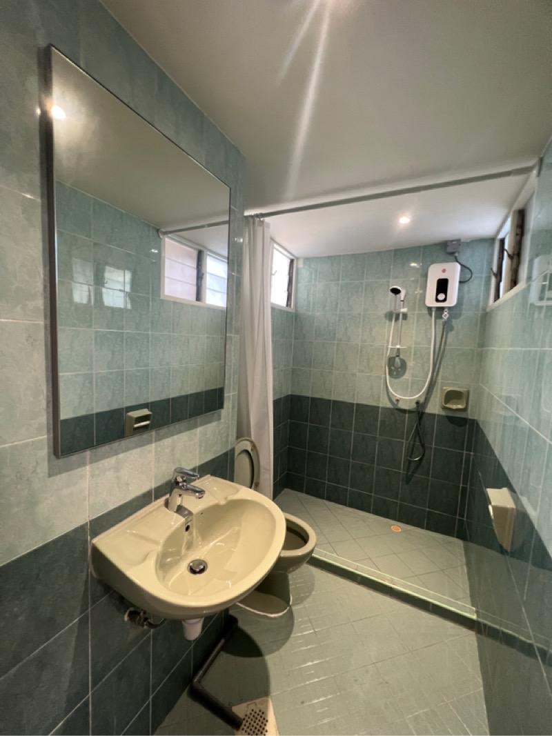 Chancery Court Condominium For Rent, $7,850, 4 Bed 3 Bath 2,271 sqft $3.46 psf