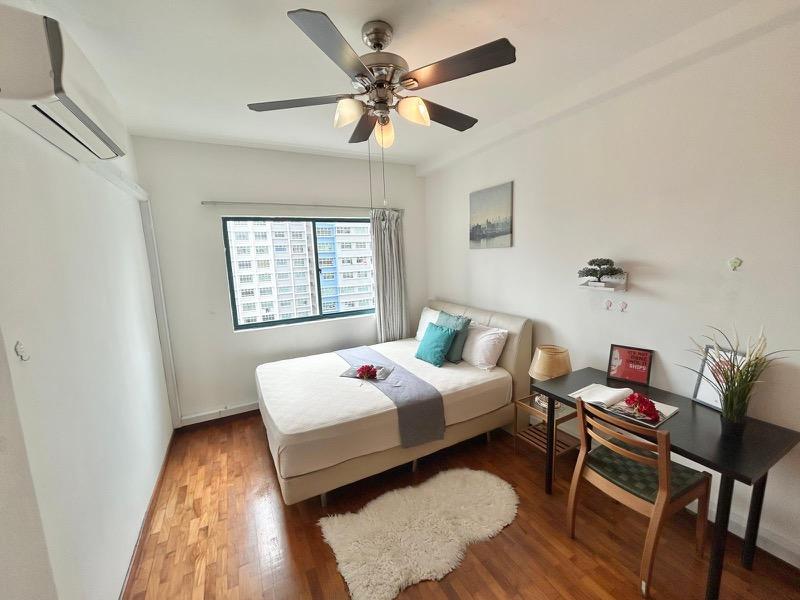 Canne Lodge Apartment Room Rental, $1,700, 1 Bed 1 Bath 130 sqft $13.08 psf