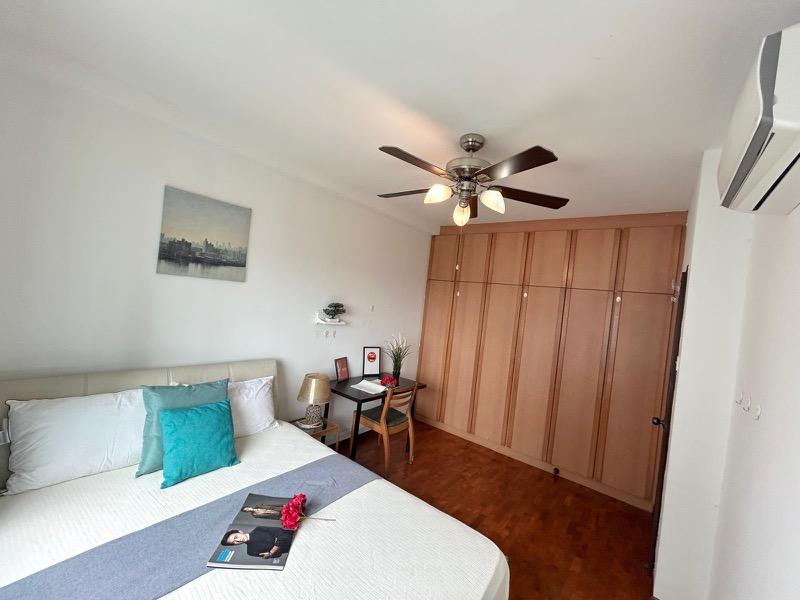 Canne Lodge Apartment Room Rental, $1,700, 1 Bed 1 Bath 130 sqft $13.08 psf