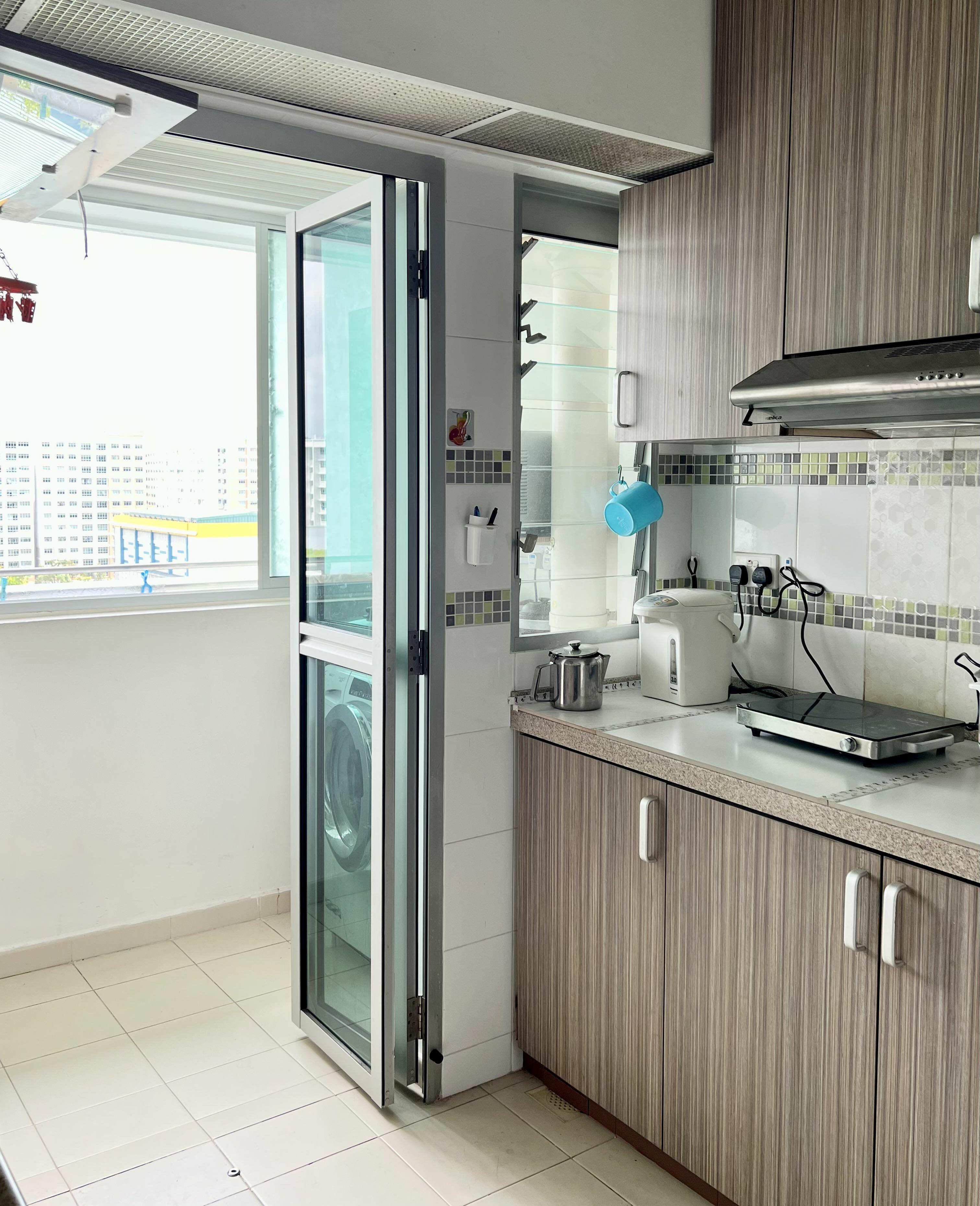 Prop-GPT: HDB Flat: D27 Yishun 459 Yishun Avenue 11