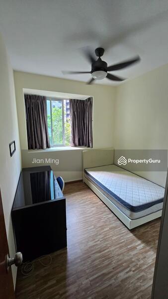 Prop-GPT: Condominium: D19  Park Green