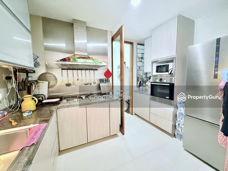 Condominium for Rent: D15, 437978