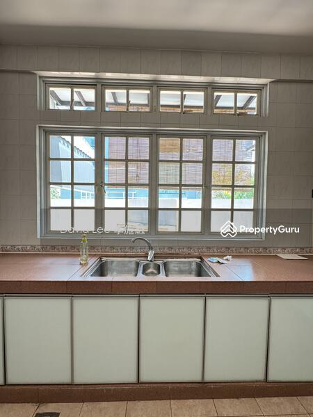Semi-Detached for Rent: D14, 534385