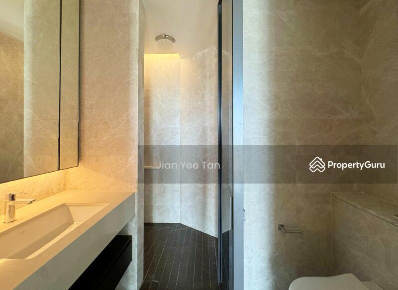 Condominium for Rent: D15, 439980