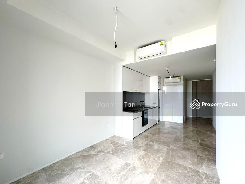 Condominium for Rent: D15, 439980