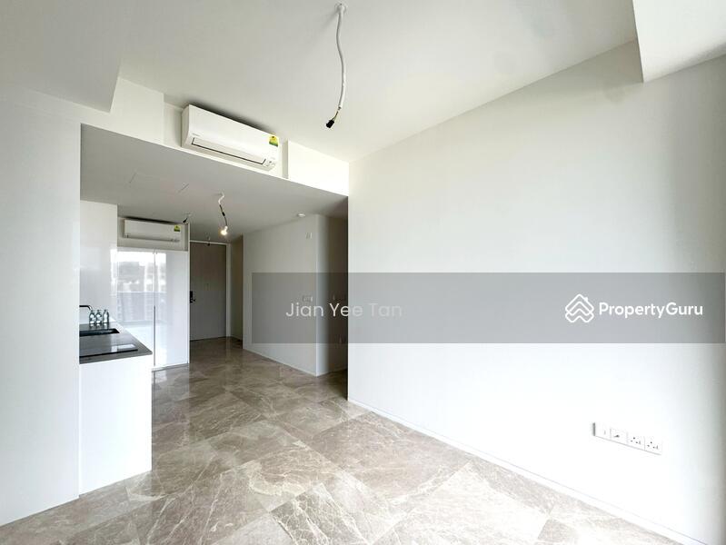 Condominium for Rent: D15, 439980