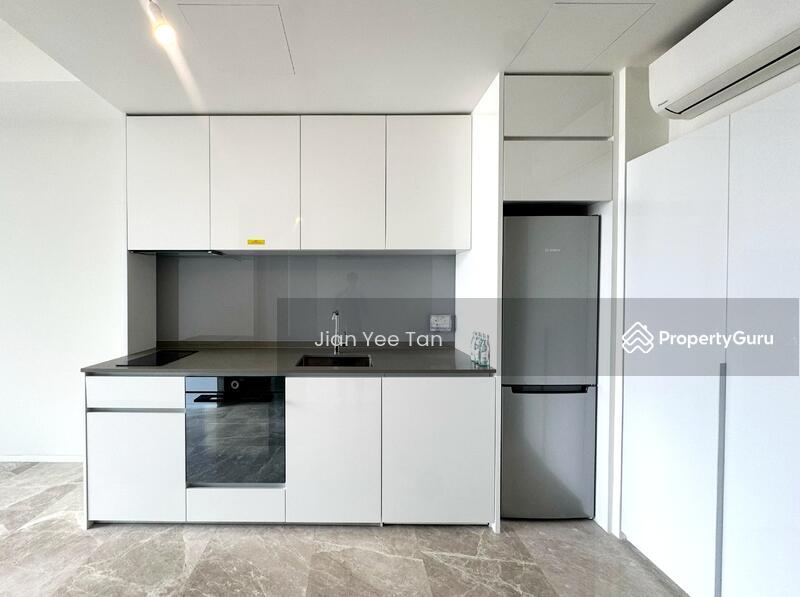 Condominium for Rent: D15, 439980