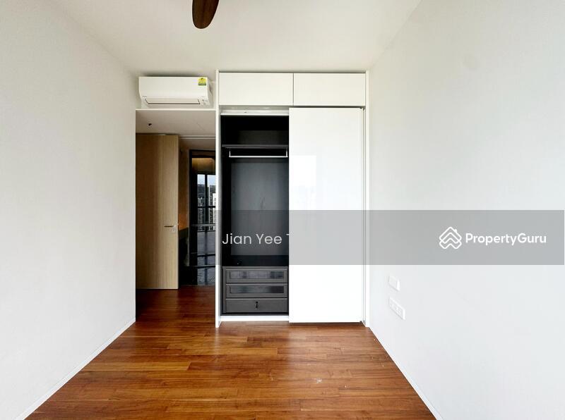 Condominium for Rent: D15, 439980