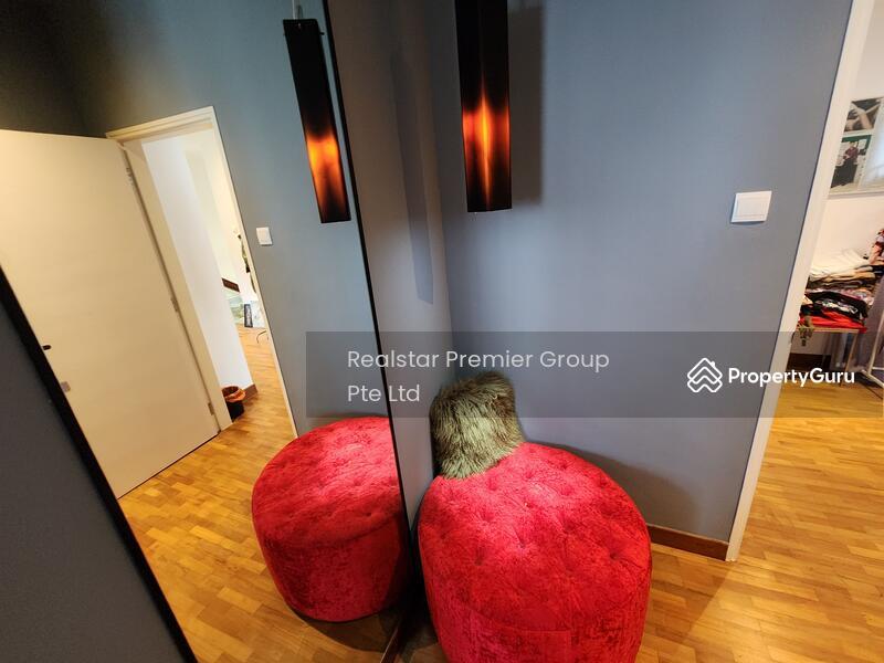 Bungalow for Rent: D21, 597071