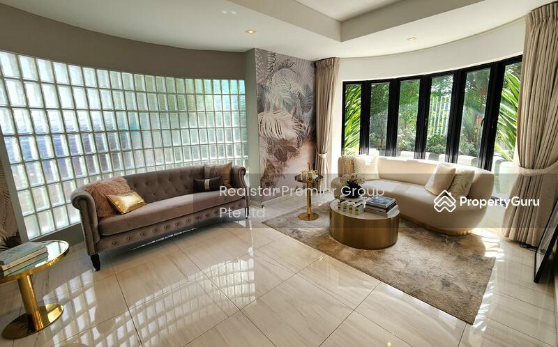 Bungalow for Rent: D21, 597071