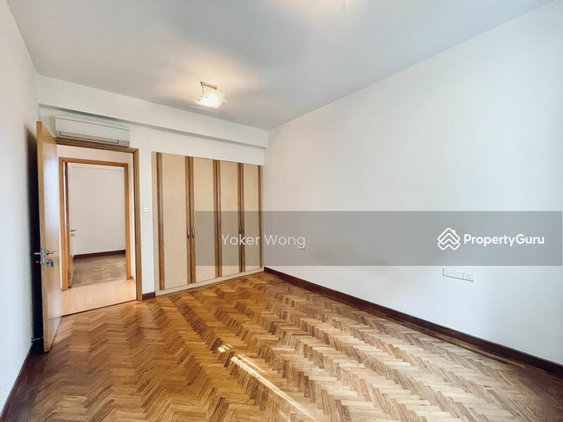 Condominium for Rent: Holland, D10, 278555