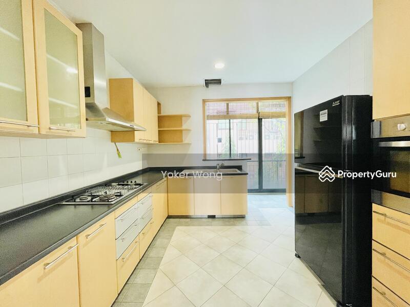 Condominium for Rent: Holland, D10, 278555