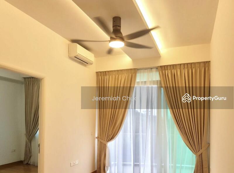 Kingsford Hillview Peak