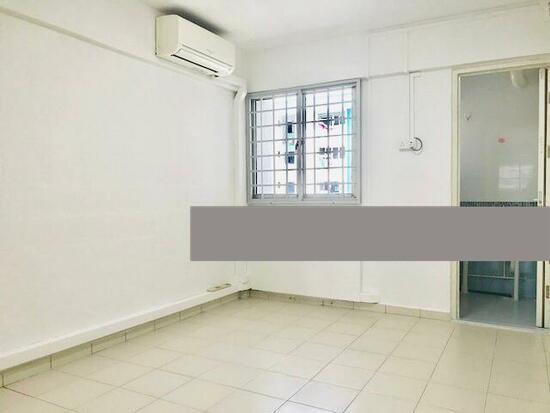 HDB Apartment for Rent: Yishun, D27, 760741