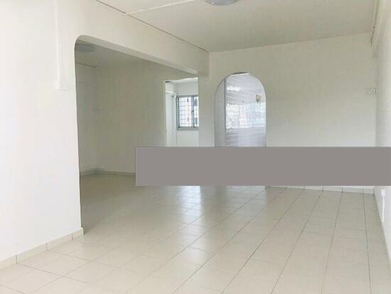 HDB Apartment for Rent: Yishun, D27, 760741
