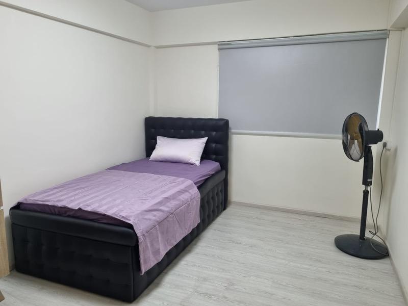 217 Jurong East Street 21 HDB Apartment Room Rental, $1,200, 1 Bed 1 Bath 161 sqft $7.45 psf