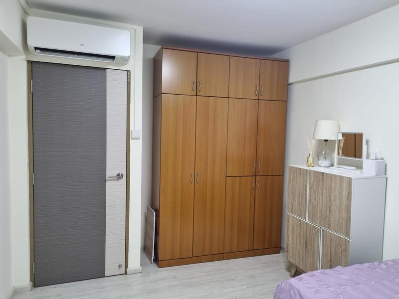 217 Jurong East Street 21 HDB Apartment Room Rental, $1,200, 1 Bed 1 Bath 161 sqft $7.45 psf