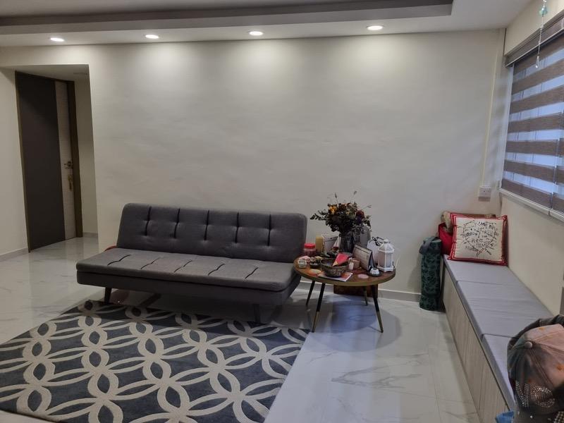 217 Jurong East Street 21 HDB Apartment Room Rental, $1,200, 1 Bed 1 Bath 161 sqft $7.45 psf